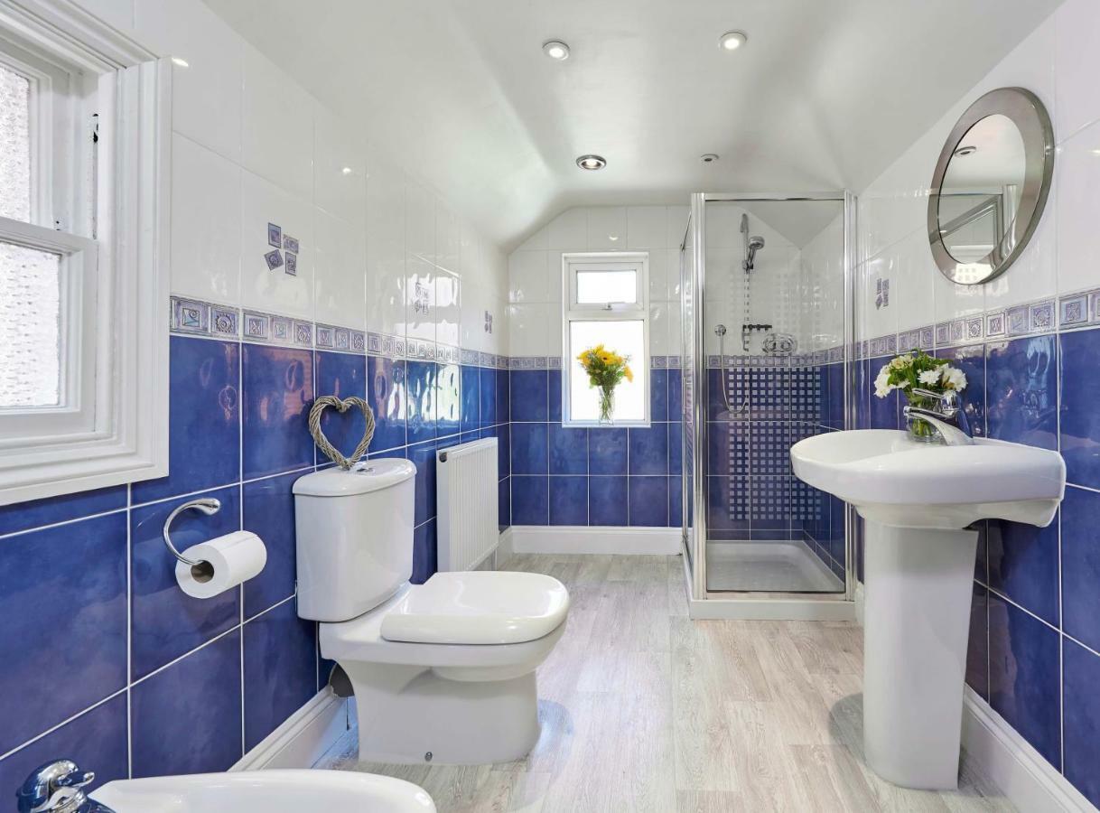 Villa Harbour House Whitby Esterno foto